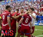 20.06.2024, Fussball UEFA EURO 2024, Vorrunde, Gruppe C, Slowenien - Serbien, in der Fuball Arena Mnchen.  Torjubel Luka Jovic (re, Serbien) 

