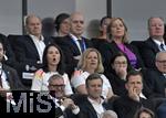 23.06.2024, Fussball UEFA EURO 2024, Vorrunde, 3.Spieltag, Deutschland - Schweiz, in der Frankfurt-Arena in Frankfurt am Main, Bundeskanzler Olaf Scholz (Deutschland) und Auenministerin Annalena Baerbock (Duetschland) mit Deutschland Trikot und Nancy Fsser (Deutschland)
