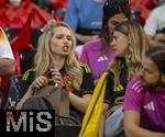 23.06.2024, Fussball UEFA EURO 2024, Vorrunde, 3.Spieltag, Schweiz - Deutschland, in der Frankfurt-Arena in Frankfurt am Main,  Manuel Neuers Ehefrau Anika Neuer (li) beim EM-Spiel auf der Tribne 
