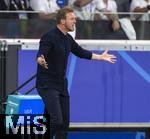 23.06.2024, Fussball UEFA EURO 2024, Vorrunde, 3.Spieltag, Schweiz - Deutschland, in der Frankfurt-Arena in Frankfurt am Main, Trainer Julian Nagelsmann (Deutschland) gibt wtend Anweisungen an der Seitenlinie.
