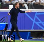 23.06.2024, Fussball UEFA EURO 2024, Vorrunde, 3.Spieltag, Schweiz - Deutschland, in der Frankfurt-Arena in Frankfurt am Main, Trainer Julian Nagelsmann (Deutschland) gibt wtend Anweisungen an der Seitenlinie.
