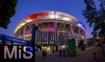 23.06.2024, Fussball UEFA EURO 2024, Vorrunde, 3.Spieltag, Schweiz - Deutschland, in der Frankfurt-Arena in Frankfurt am Main,  Das Stadion von Aussen in der blauen Stunde. Farbig illuminiert.
