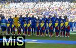 25.06.2024, Fussball UEFA EURO 2024, Vorrunde, 3.Spieltag, Frankreich - Polen, im BVB-Stadion in Dortmund, Aufstellung zur Hymne Frankreich mit Bradley Barcola (Frankreich), Mike Maignan (Frankreich), Dayot Upamecano (Frankreich), Jules Kounde (Frankreich), Kylian Mbappe (Frankreich), Ousmane Dembele (Frankreich), N'Golo Kante (Frankreich), Adrien Rabiot (Frankreich), William Saliba (Frankreich), Theo (Frankreich), 

