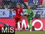 25.06.2024, Fussball UEFA EURO 2024, Vorrunde, 3.Spieltag, Frankreich - Polen, im BVB-Stadion in Dortmund, v.li: Jan Bednarek (Polen), Torwart Lukasz Skorupski (Polen), 

