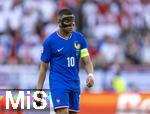 25.06.2024, Fussball UEFA EURO 2024, Vorrunde, 3.Spieltag, Frankreich - Polen, im BVB-Stadion in Dortmund, Kylian Mbappe (Frankreich) mit Gesichtsmaske. 

