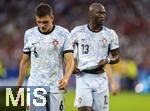 26.06.2024, Fussball UEFA EURO 2024, Vorrunde, 3.Spieltag, Georgien - Portugal, in der Arena AufSchalke Gelsenkirchen,  v.li: Joao Palhinha (Portugal) und Danilo Pereira (Portugal) unzufrieden.

