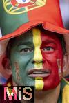 26.06.2024, Fussball UEFA EURO 2024, Vorrunde, 3.Spieltag, Georgien - Portugal, in der Arena AufSchalke Gelsenkirchen, Fans Portugal bemalt in den Landesfarben.

