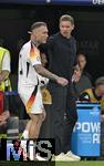 29.06.2024, Fussball UEFA EURO 2024, Achtelfinale, Deutschland - Dnemark, in der BVB-Arena Dortmund,   v.l. Trainer Julian Nagelsmann (Deutschland) spricht mit David Raum (Deutschland) 

