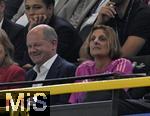 29.06.2024, Fussball UEFA EURO 2024, Achtelfinale, Deutschland - Dnemark, in der BVB-Arena Dortmund,   v.l. Bundeskanzler Olaf Scholz (Deutschland), Britta Ernst (Deutschland) 

