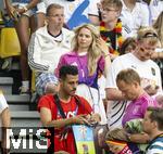 29.06.2024, Fussball UEFA EURO 2024, Achtelfinale, Deutschland - Dnemark, in der BVB-Arena Dortmund, Anika  Bissel (Deutschland) die Frau von Manuel Neuer (Deutschland) in sexy Outfit

