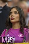 29.06.2024, Fussball UEFA EURO 2024, Achtelfinale, Deutschland - Dnemark, in der BVB-Arena Dortmund, Sara Arfaoui (Deutschland) die Frau von Ilkay Gndogan (Deutschland) nachdenklich. 

