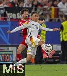 29.06.2024, Fussball UEFA EURO 2024, Achtelfinale, Deutschland - Dnemark, in der BVB-Arena Dortmund, v.l. Jamal Musiala (Deutschland) gegen Thomas Delaney (Dnemark) 

