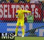 29.06.2024, Fussball UEFA EURO 2024, Achtelfinale, Deutschland - Dnemark, in der BVB-Arena Dortmund, Torwart Manuel Neuer (Deutschland) gestikuliert

