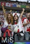 30.06.2024, Fussball UEFA EURO 2024, Achtelfinale, Spanien - Georgien, im Kln Stadion,  Zwei hbsche Georgierinnen 

