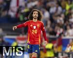 30.06.2024, Fussball UEFA EURO 2024, Achtelfinale, Spanien - Georgien, im Kln Stadion, Marc Cucurella (Spanien) mit wehenden Locken

