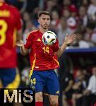 30.06.2024, Fussball UEFA EURO 2024, Achtelfinale, Spanien - Georgien, im Kln Stadion, Aymeric Laporte (Spanien) am Ball 

