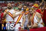 30.06.2024, Fussball UEFA EURO 2024, Achtelfinale, Spanien - Georgien, im Kln Stadion, Spanische Fans als Gladiatoren verkleidet 

