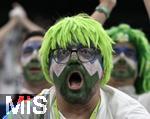 01.07.2024, Fussball UEFA EURO 2024, Achtelfinale, Portugal - Slowenien, in der Frankfurt Arena Frankfurt am Main, Slowenien Fan mit Gesichtsbemalung feiert   

