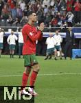 01.07.2024, Fussball UEFA EURO 2024, Achtelfinale, Portugal - Slowenien, in der Frankfurt Arena Frankfurt am Main,  Cristiano Ronaldo (Portugal) bedankt sich 

