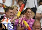 05.07.2024, Fussball UEFA EURO 2024, Viertelfinale, Spanien - Deutschland, in der Stuttgart-Arena.Lena Wurzenberger (Deutschland) die Freundin von Trainer Julian Nagelsmann (Deutschland) hat sichtlich Spass

