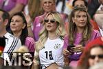 05.07.2024, Fussball UEFA EURO 2024, Viertelfinale, Spanien - Deutschland, in der Stuttgart-Arena. Influencerin Lea Prinz (Deutschland) Freundin von Maximilian Mittelstdt  bauchfrei

