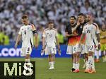 05.07.2024, Fussball UEFA EURO 2024, Viertelfinale, Spanien - Deutschland, in der Stuttgart-Arena. v.l. Josua Kimmich (Deutschland), Florian Wirtz (Deutschland), Emre Can (Deutschland), Kai Havertz (Deutschland) und Robert Andrich (Deutschland) sind enttuscht.

