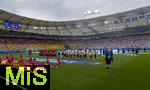 05.07.2024, Fussball UEFA EURO 2024, Viertelfinale, Spanien - Deutschland, in der Stuttgart-Arena. Die Deutschen singen die Hymne, von links:  Ilkay Gndogan (Deutschland), Torwart Manuel Neuer (Deutschland), Antonio Rdiger (Deutschland), Emre Can (Deutschland), Jonathan Tah (Deutschland), David Raum (Deutschland), Josua Kimmich (Deutschland), Toni Kroos (Deutschland), Kai Havertz (Deutschland), Jamal Musiala (Deutschland), Leroy Sane (Deutschland) 

