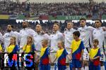 05.07.2024, Fussball UEFA EURO 2024, Viertelfinale, Spanien - Deutschland, in der Stuttgart-Arena. Die Deutschen singen die Hymne, von links:  Emre Can (Deutschland), Jonathan Tah (Deutschland), David Raum (Deutschland), Josua Kimmich (Deutschland), Toni Kroos (Deutschland), Kai Havertz (Deutschland), Jamal Musiala (Deutschland). 

