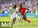 05.07.2024, Fussball UEFA EURO 2024, Viertelfinale, Spanien - Deutschland, in der Stuttgart-Arena. v.li: Antonio Rdiger (Deutschland), Josua Kimmich (Deutschland), Nico Williams (Spanien) 

