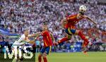 05.07.2024, Fussball UEFA EURO 2024, Viertelfinale, Spanien - Deutschland, in der Stuttgart-Arena. Das entscheidende Kopfballtor zum 2:1 in der Nachspielzeit von Mikel Merino (Spanien), v.li: Waldemar Anton (Deutschland), Joselu (Spanien), Mikel Merino (Spanien), 

