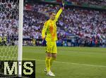 05.07.2024, Fussball UEFA EURO 2024, Viertelfinale, Spanien - Deutschland, in der Stuttgart-Arena. 

Torwart Manuel Neuer (Deutschland) gestikuliert