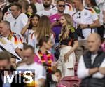 05.07.2024, Fussball UEFA EURO 2024, Viertelfinale, Spanien - Deutschland, in der Stuttgart-Arena. Anika Neuer (re, Deutschland) die Frau von Manuel Neuer (Deutschland). li: Aaliyah, Freundin von Florian Wirtz (Deutschland) 

