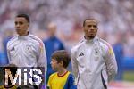 05.07.2024, Fussball UEFA EURO 2024, Viertelfinale, Spanien - Deutschland, in der Stuttgart-Arena. Jamal Musiala (Deutschland) und Leroy Sane (Deutschland) 

