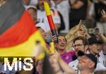 05.07.2024, Fussball UEFA EURO 2024, Viertelfinale, Spanien - Deutschland, in der Stuttgart-Arena. Gut gelaunte Lena Wurzenberger (Deutschland), Freundin von Trainer Julian Nagelsmann (Deutschland) 
 
