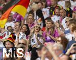 05.07.2024, Fussball UEFA EURO 2024, Viertelfinale, Spanien - Deutschland, in der Stuttgart-Arena. Influencerin Lea Prinz (Deutschland) Freundin von Maximilian Mittelstdt  auf der Tribne.

