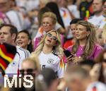 05.07.2024, Fussball UEFA EURO 2024, Viertelfinale, Spanien - Deutschland, in der Stuttgart-Arena. Influencerin Lea Prinz (Deutschland) Freundin von Maximilian Mittelstdt  auf der Tribne.

