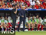 05.07.2024, Fussball UEFA EURO 2024, Viertelfinale, Spanien - Deutschland, in der Stuttgart-Arena. re: Trainer Luis de la Fuente (Spanien) am Spielfeldrand 

