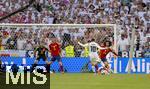 05.07.2024, Fussball UEFA EURO 2024, Viertelfinale, Spanien - Deutschland, in der Stuttgart-Arena. Szene des Spieles, das nicht gegebene Handspiel: Marc Cucurella (2.v.re, Spanien) wird der Ball von Jamal Musiala (3.v.re, Deutschland) an die Hand gespielt, re: Florian Wirtz (Deutschland).  Aymeric Laporte (Spanien) 

