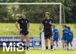 11.07.2024, Fussball 2. Bundesliga 2024/2025, 1.FC Magdeburg im Sommertrainingslager in Bad Wrishofen im Unterallgu, Training im Stadion am unteren Hart. li: Trainer Christian Titz (1. FC Magdeburg) mit Co-Trainer Andre Kilian (Magdeburg) 