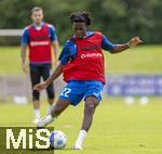 11.07.2024, Fussball 2. Bundesliga 2024/2025, 1.FC Magdeburg im Sommertrainingslager in Bad Wrishofen im Unterallgu, Training im Stadion am unteren Hart. Pierre Nadjombe (1. FC Magdeburg) am Ball 