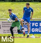 11.07.2024, Fussball 2. Bundesliga 2024/2025, 1.FC Magdeburg im Sommertrainingslager in Bad Wrishofen im Unterallgu, Training im Stadion am unteren Hart. Torwart Robert Kampa (1. FC Magdeburg) gegen Martijn Kaars (1. FC Magdeburg)  