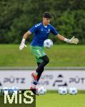 11.07.2024, Fussball 2. Bundesliga 2024/2025, 1.FC Magdeburg im Sommertrainingslager in Bad Wrishofen im Unterallgu, Training im Stadion am unteren Hart. Torwart Robert Kampa (1. FC Magdeburg)  