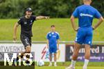 11.07.2024, Fussball 2. Bundesliga 2024/2025, 1.FC Magdeburg im Sommertrainingslager in Bad Wrishofen im Unterallgu, Training im Stadion am unteren Hart. Co-Trainer Andreas Schumacher (Magdeburg) gibt Anweisungen.