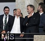 14.07.2024, Fussball UEFA EURO 2024, Finale im Berliner Olympiastadion, Spanien - England, v.l. Bundeskanzler Olaf Scholz (Deutschland) Hans-Joachim Watzke (Deutschland) 
