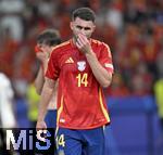 14.07.2024, Fussball UEFA EURO 2024, Finale im Berliner Olympiastadion, Spanien - England, Aymeric Laporte (Spanien) ist unzufrieden.
