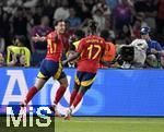 14.07.2024, Fussball UEFA EURO 2024, Finale im Berliner Olympiastadion, Spanien - England, Torjubel v.l. Mikel Oyarzabal (Spanien) und Nico Williams (Spanien) 
