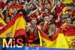 14.07.2024, Fussball UEFA EURO 2024, Finale im Berliner Olympiastadion, Spanien - England, Spanien ist Europameister nach dem 2:1 Sieg. nach der Siegerehrung feiern die Spanischen Fans den Triumph ihres Teams.
