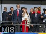 14.07.2024, Fussball UEFA EURO 2024, Finale im Berliner Olympiastadion, Spanien - England,  v.li: Felipe VI. Knig von Spanien, mit Tochter Sofia, auf der VIP-Tribne, re: Pedro Rocha (Prsident Spanischer Fussball-Verband) 
