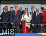 14.07.2024, Fussball UEFA EURO 2024, Finale im Berliner Olympiastadion, Spanien - England,  v.li: Felipe VI. Knig von Spanien, mit Tochter Sofia, auf der VIP-Tribne, re: Pedro Rocha (Prsident Spanischer Fussball-Verband)
