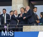 14.07.2024, Fussball UEFA EURO 2024, Finale im Berliner Olympiastadion, Spanien - England,  v.li:  Bundeskanzler Olaf Scholz, Geschftsfhrer Hans-Joachim Watzke (Borussia Dortmund), DFB Prsident Bernd Neuendorf (Deutschland),
